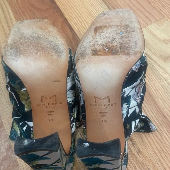 Marc Fisher Ltd Floral Plant Square Heels size 7 3 1/2 inch heel leather… - Picture 5 of 7